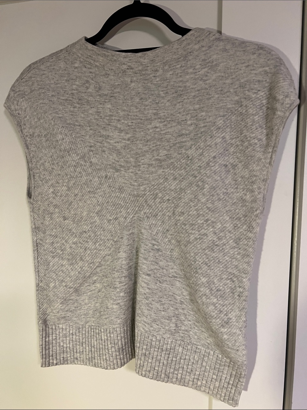 Club Monaco Heather Gray Crewneck Knit Top
